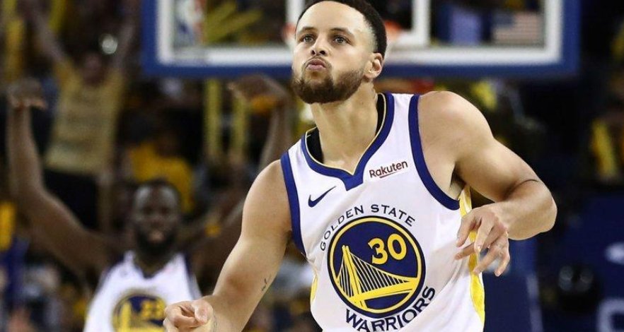 詹姆斯哀悼马拉多纳，阿奎罗却为什么无动于衷呢？