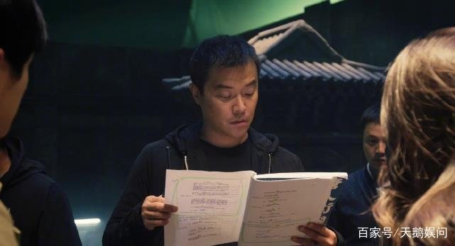 佟丽娅与丈夫陈思诚互动，婚姻危机只是谣言吗？