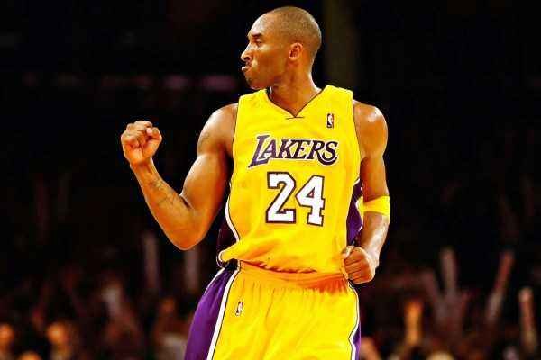 官方公布2020年收入最高已故名人榜,他们都是如何去世的?