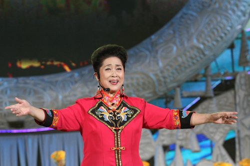 刘三姐的扮演者黄婉秋是否还健在