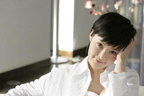 与袁立同居12年的富商徐威,为何转头就娶了张怡宁?