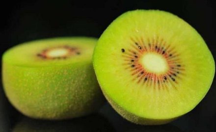 坐月子期间,有些水果是“禁忌”,哪些水果要少碰?