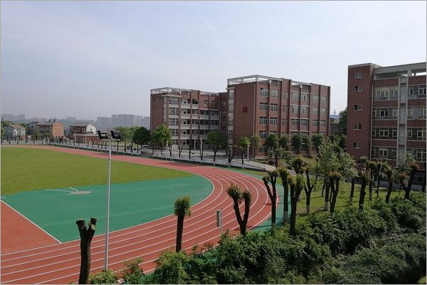 吉安市有哪些高校跟技校？