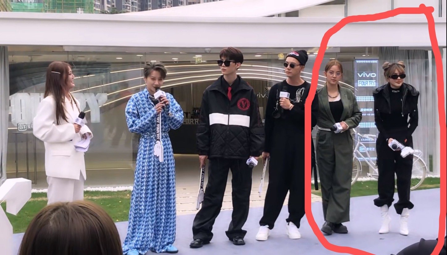 周扬青生图翻车，“天鹅颈”对女明星究竟有多重要？