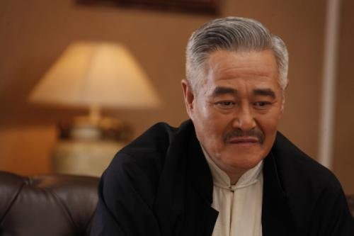 63岁的赵本山出镜显沧桑,身形消瘦,这是操心太多了吗?