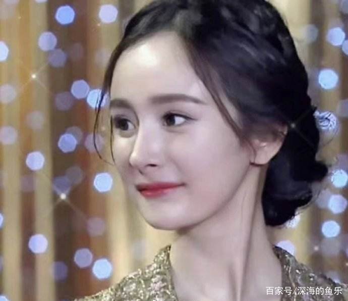 杨幂2014年金鹰节旧照曝光,如何评价她当时的造型?