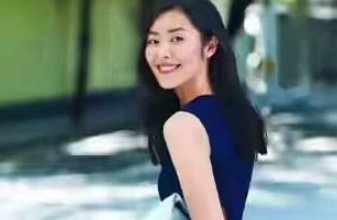 “芭比媖雄”刘雯闪亮登场，她的一生如何是蜕变的？