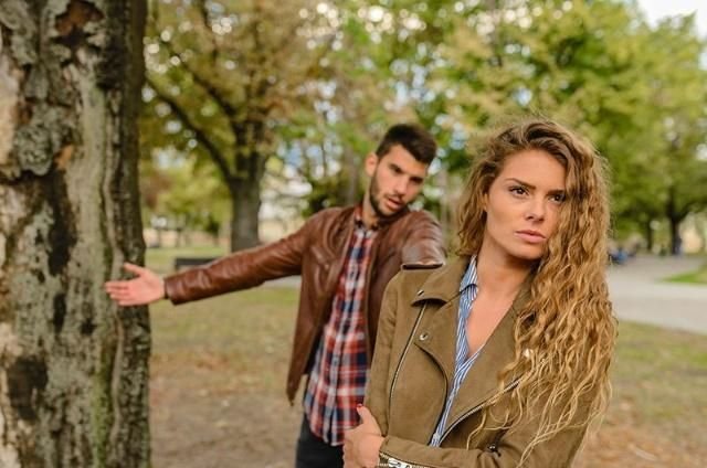 前任和他的现任睡过,再找你复合你愿意吗?