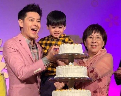 林志颖给母亲庆生，还有哪些明星也在现场呢？