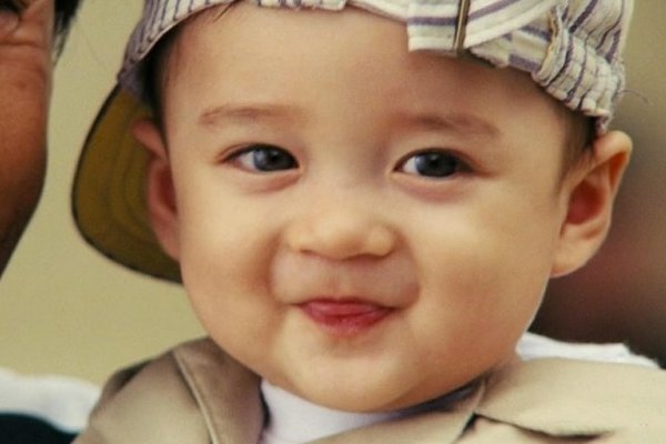 《宝贝计划》里的小婴儿长大了,为何之后没看到他继续演戏?
