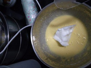 烤蛋糕能用微波炉吗?