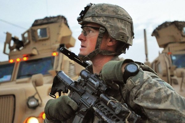 驻韩美军官兵的夜间外出禁令,时隔8年被解除,当初为何不让美军夜间出门?