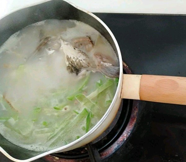 鲫鱼汤怎么做好吃