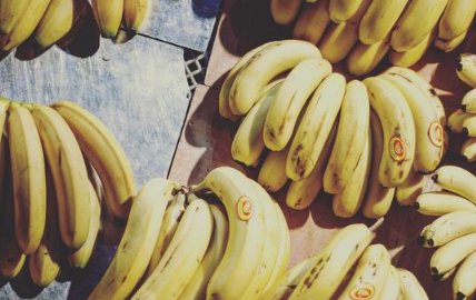 坐月子期间,有些水果是“禁忌”,哪些水果要少碰?