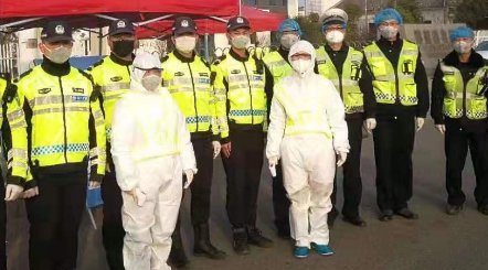 疫情或令1亿人重返极端贫困，这意味着什么？