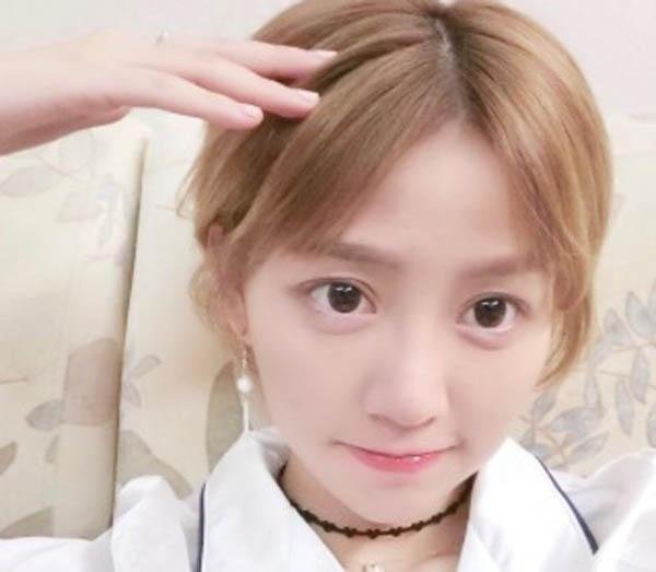 牛东文的女友相关资料有哪些？