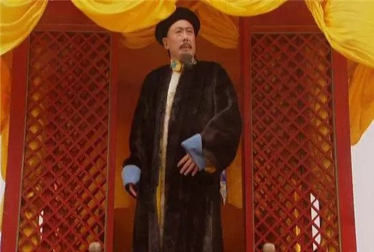 焦晃和陈道明两个老戏骨,谁演的康熙最到位?