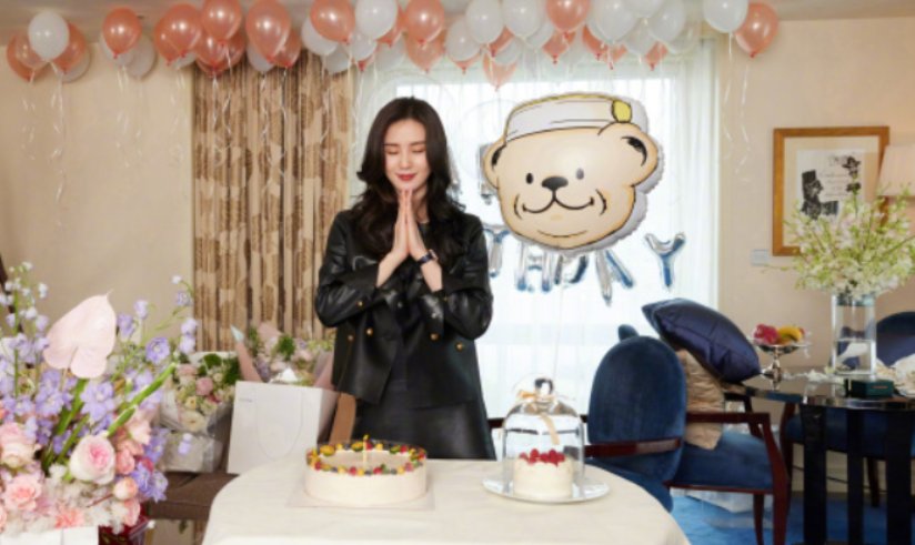 刘诗诗晒庆生现场照 ，她现在境况怎么样？