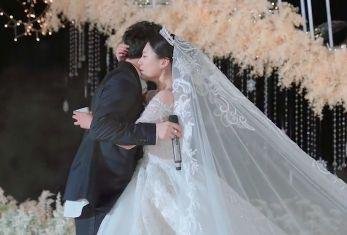 网红七舅脑爷赵兮雪结婚,他俩是怎样走红的?