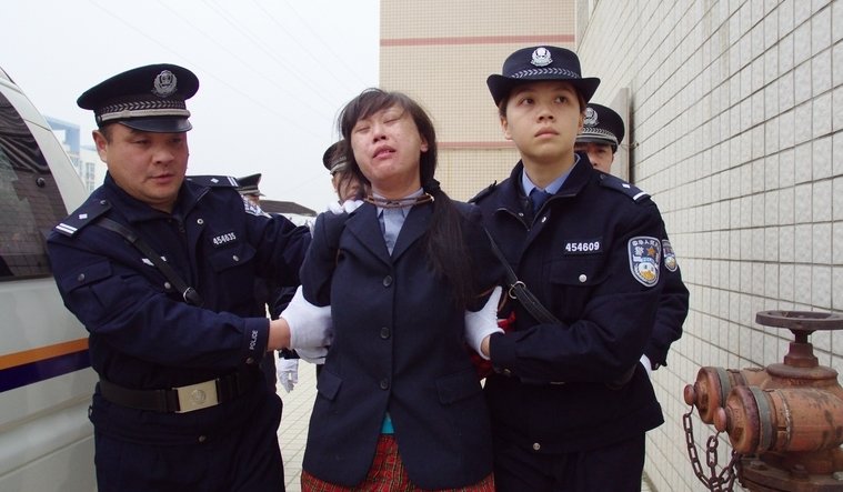 死刑犯在行刑前会得到800元现金，这钱是用来干什么的？