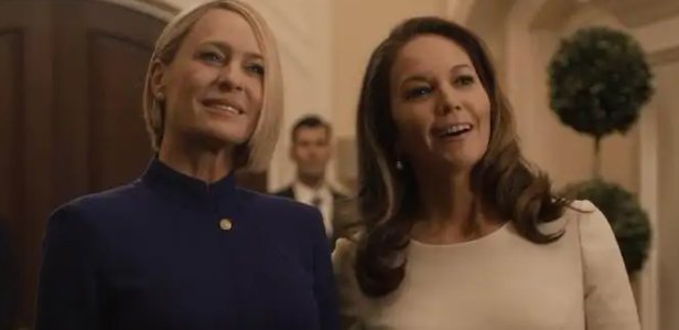 《纸牌屋》一共出了几季?