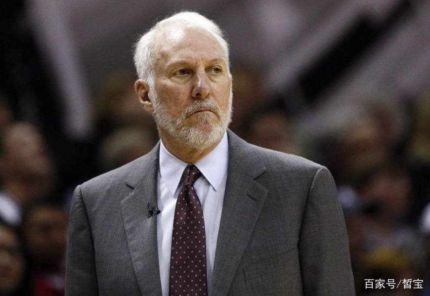 被裁判罚下后，不离场会怎样？