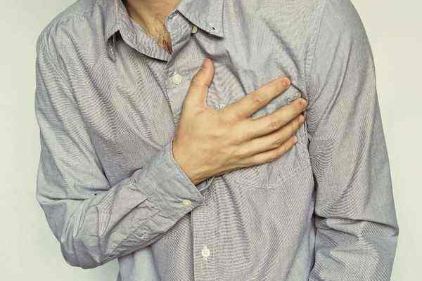 自习室猝死研究生家属索赔百万，如何从法律角度看待此事？