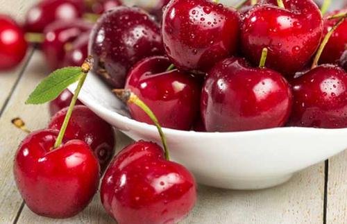 一女子连续吃五天车厘子竟然晕倒，难道吃车厘子还会中毒？