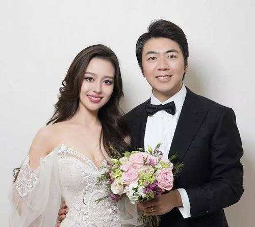 吉娜为婆婆庆生，怎么讨好婆婆？