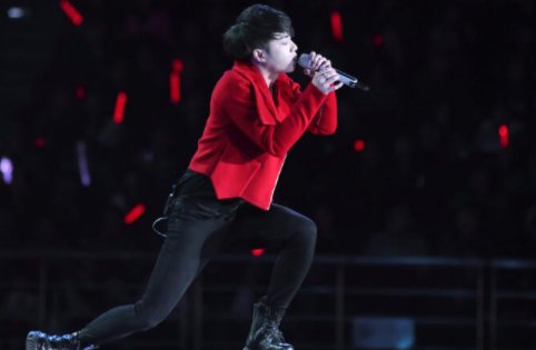 2020 年湖南卫视跨年演唱会华晨宇的表现怎么样？