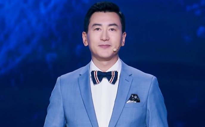 中央4台主持人有哪些？