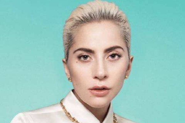 原来一切源于一首歌!Lady Gaga的名字背后究竟有着怎样的故事?