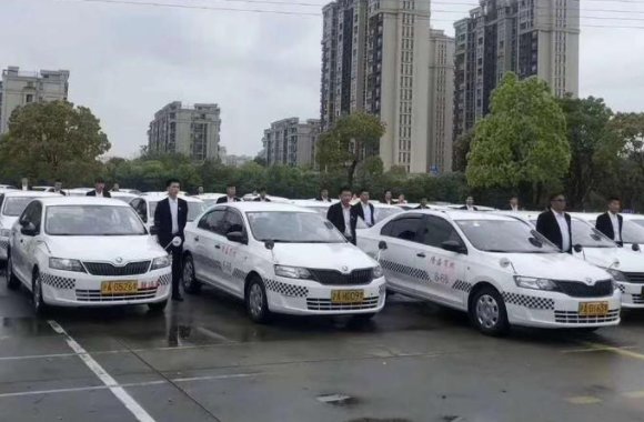 在上海考驾照全部费用要多少钱