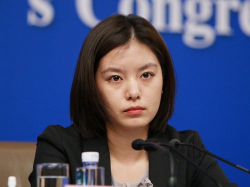 最美女翻译张京意外走红,她有着怎样的一个成长故事?