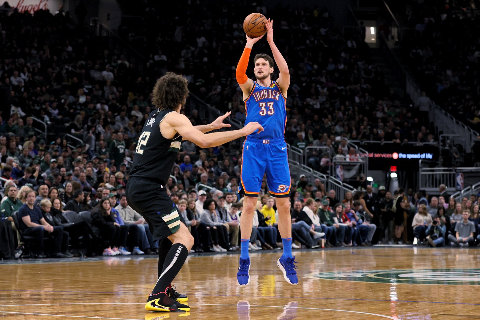 迈克.穆斯卡拉的综合能力在联盟中排名第几？