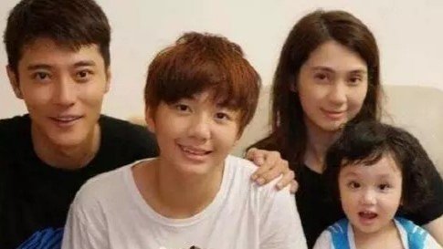 洪欣和张丹峰是怎么走到一起的？