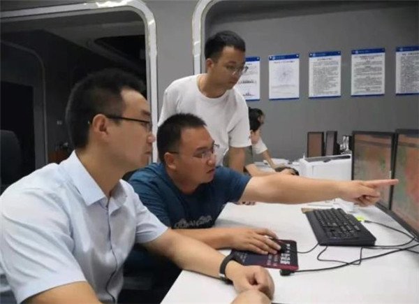 河南暴雨,气象局局长被洪水冲走,他身上发生了什么?