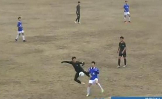 U14年足球赛现“断子绝孙”脚引发网友热议,浙江足协对此事有何回应?