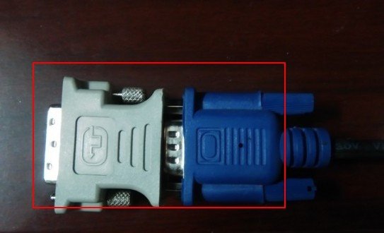 苹果台式电脑主机能与普通显示屏连接吗