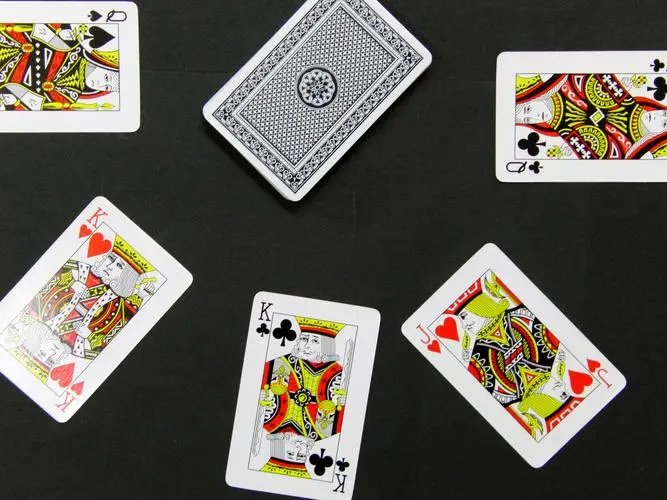 小姐牌游戏规则是什么?