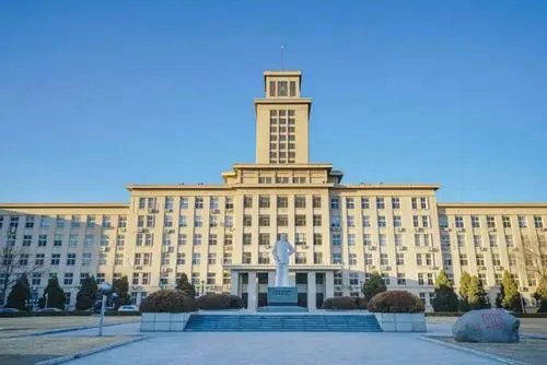 南开大学:录取通知书送两粒嘉兴莲花种子,这份礼物有什么寓意?