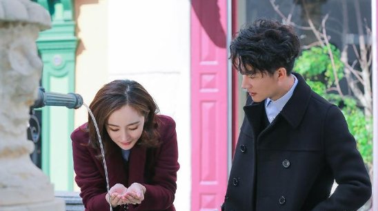 《谈判官》是小说改编的吗？