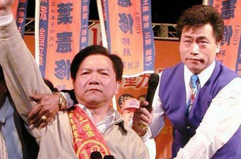 曾凭一首《爱拼才会赢》火遍大江南北,72岁的叶启田如今怎么样了?