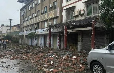 泸州近期内还会发生更大地震吗？