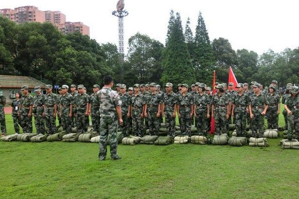 有哪些青少年特训学校?