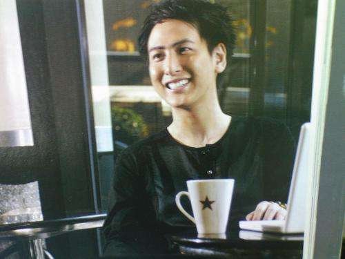 为什么说汤珈铖才是真正国民老公，稳赢王思聪？