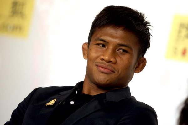 泰拳王子播求为什么在泰国的地位如此的高?