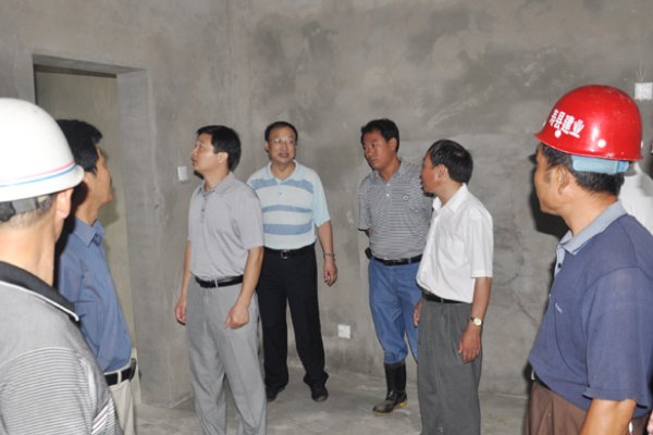 工程竣工验收备案表由哪个部门出具?