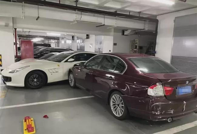 上海一车库发生天价车祸损失或千万,这个损失由谁来承担?