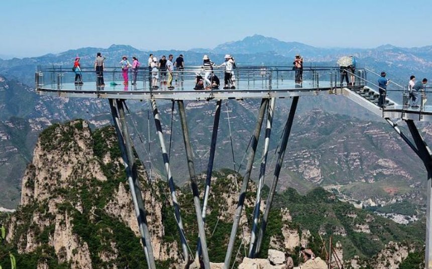 狼牙山玻璃栈道怎么去